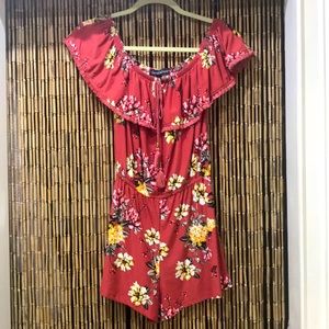 Derek Heart ❤️ floral romper